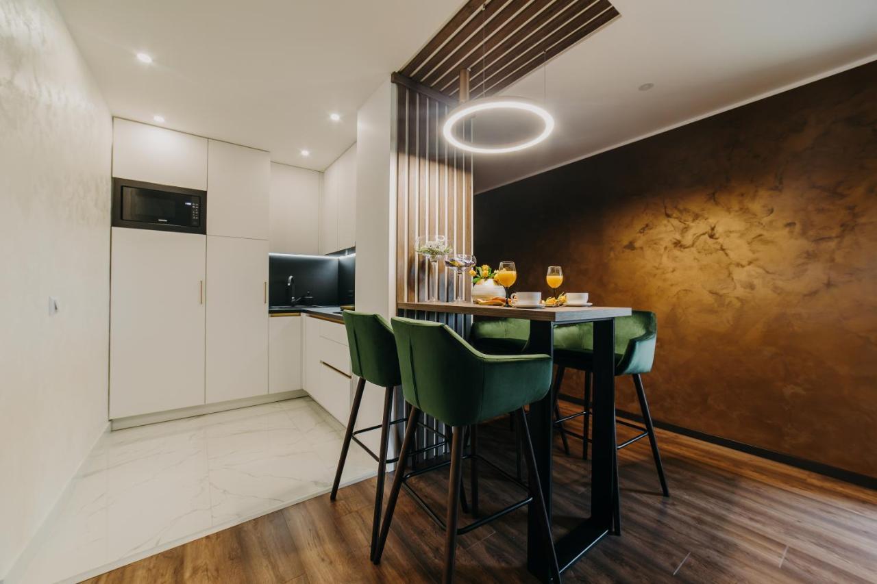Apartman Stari Toranj วูโควาร์ ภายนอก รูปภาพ