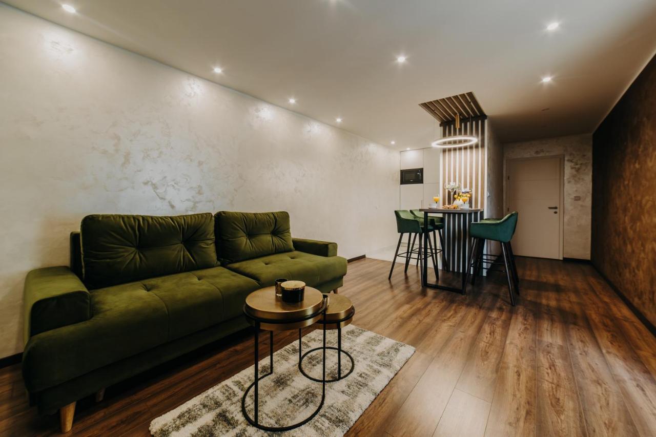 Apartman Stari Toranj วูโควาร์ ภายนอก รูปภาพ