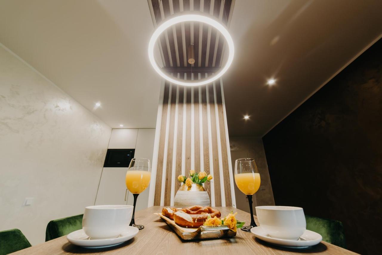 Apartman Stari Toranj วูโควาร์ ภายนอก รูปภาพ