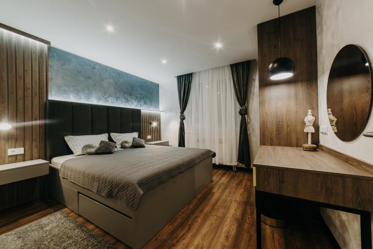 Apartman Stari Toranj วูโควาร์ ภายนอก รูปภาพ