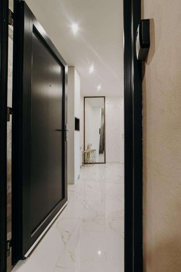 Apartman Stari Toranj วูโควาร์ ภายนอก รูปภาพ